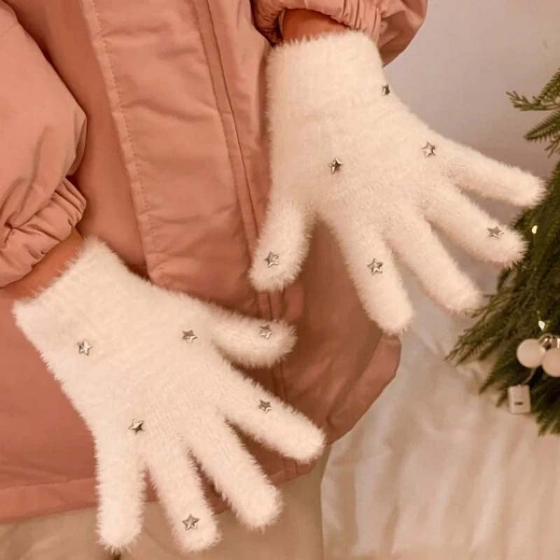 Warm plush gloves