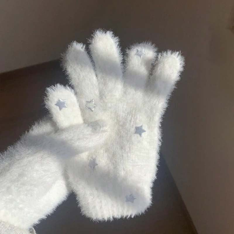 Warm plush gloves