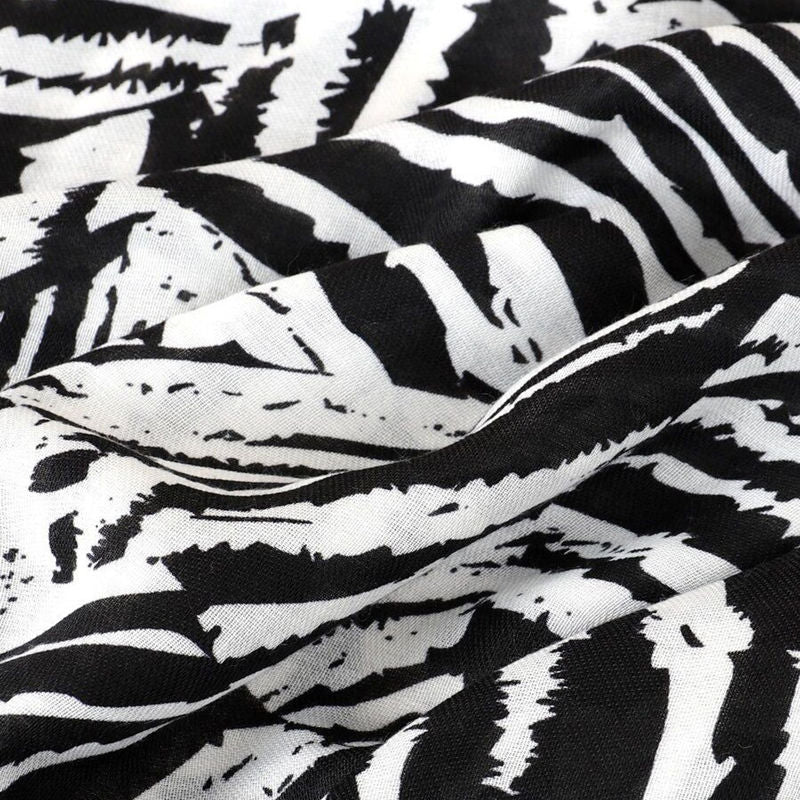 Afslappet Tørklæde Med Zebraprint