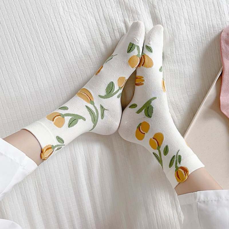 Relaxed Floral Socks