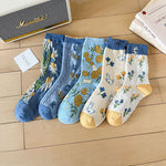 Relaxed Floral Socks