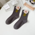 Relaxed Floral Jacquard Socks